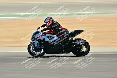 media/Sep-07-2025-TrackXperience (Sun) [[ee17e62fad]]/Level 1/Session 4 (Lower Chicane)/